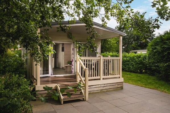 Holiday Home Exterior [summer]