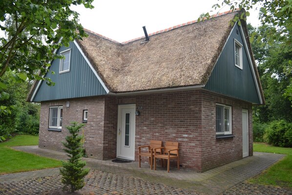 Holiday Home Exterior [summer]