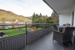 Terrasse / Balkon