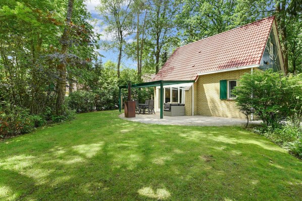Holiday Home Exterior [summer]