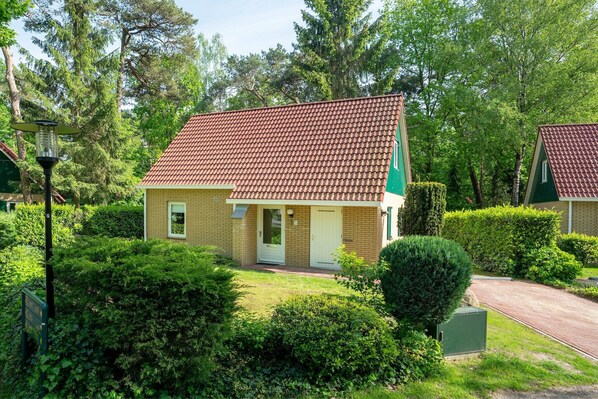 Holiday Home Exterior [summer]