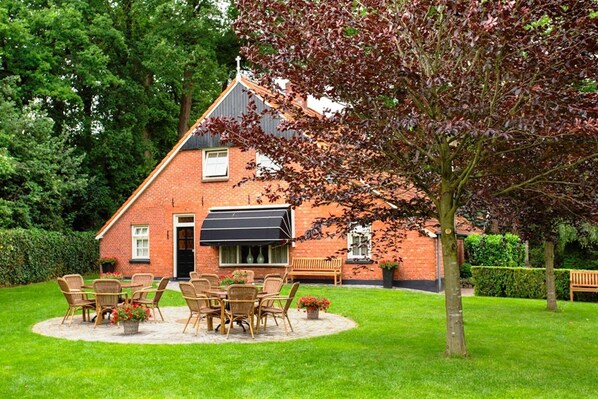 Holiday Home Exterior [summer]