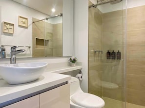 Modern Bathroom