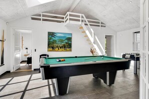 Spielezimmer