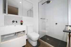 A warm & cozy bathroom.