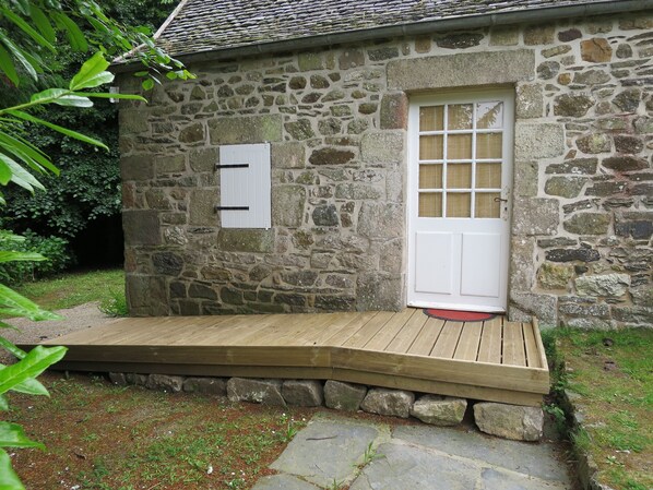 Exterior detail