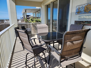 balcony table