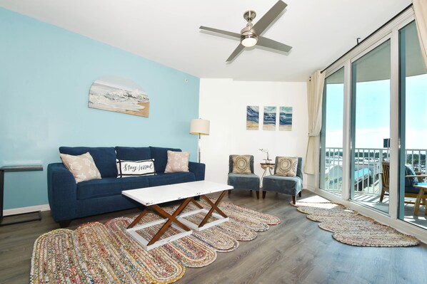 The Palms of Destin 1510 - Living Room