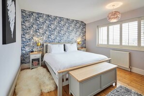 Nyumbani, Saltburn-by-the-Sea - Host & Stay