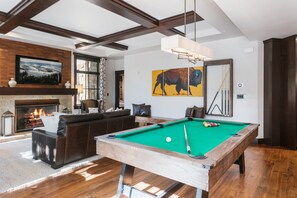 Spielezimmer