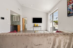 25 web or mls Compadre 025
