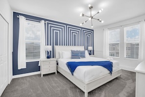 Spacious king, elegant queen, and charming single beds