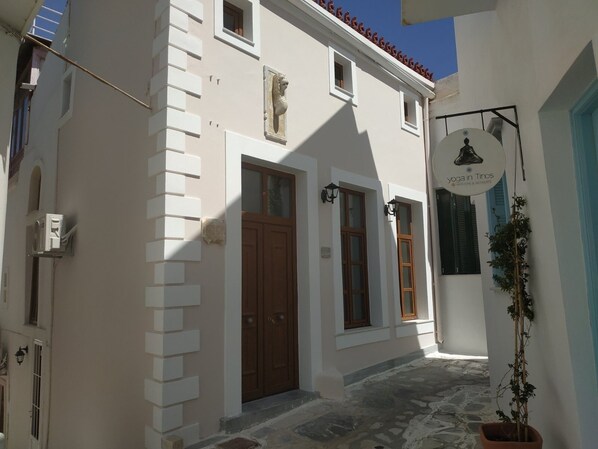 Exterior detail