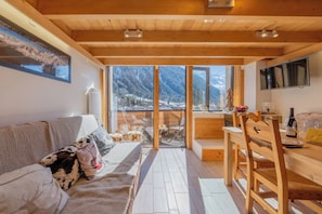 Wohn- und Esszimmer