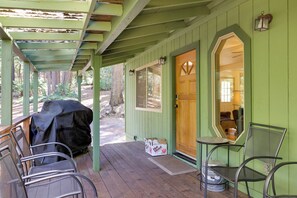 Front Porch | Gas Grill