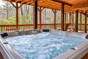 Hot tub