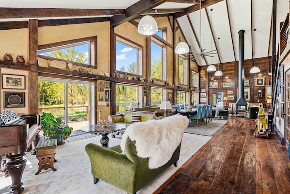 Welcome to Swallow's Nest, a massive and exquisite historical rental right outside of Salem. We hope we get to host you!