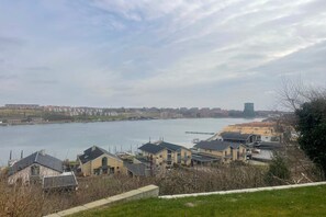 Utsikt över vatten