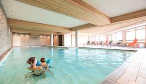 Holiday Home Swimming Pool