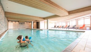 Holiday Home Swimming Pool