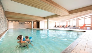 Piscine maison de vacances