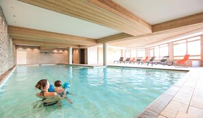 Holiday Home Swimming Pool