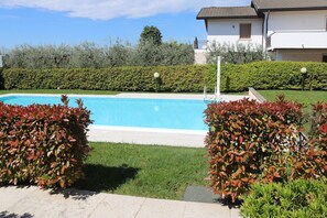 Holiday Home Swimming Pool