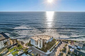 Prime Location With Awe-Inspiring Views
