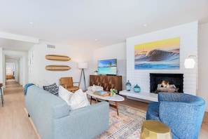 E - 013-122 Marine Ave, Newport Beach