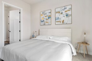Bedroom 1 (main level): King size bed and ensuite full bathroom