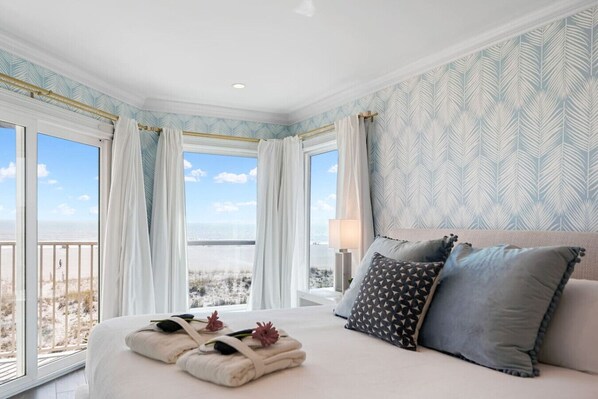 Sleep like royalty—with the ocean as your alarm clock 🌊