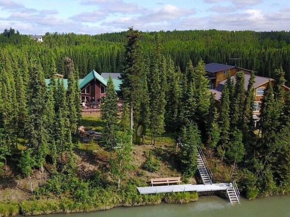 Private riverfront retreat with personal fishing dock!