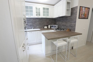 Breakfast Bar