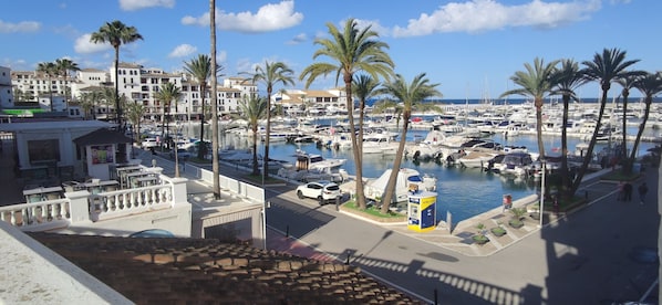 Marina