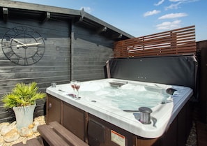 Bain à remous extérieur