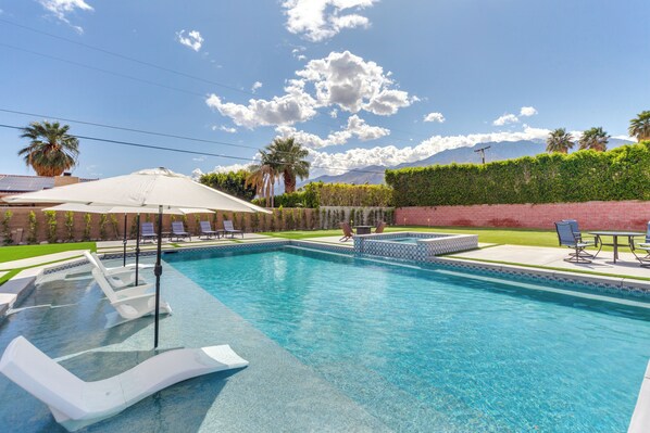 Palm Springs Vacation Rental | 3BR | 2BA | 1,700 Sq Ft | 1 Step to Enter