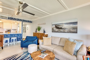 Living Room | Queen Sleeper Sofa | Smart TV