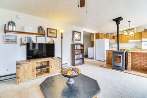 Living Room | Pellet Stove