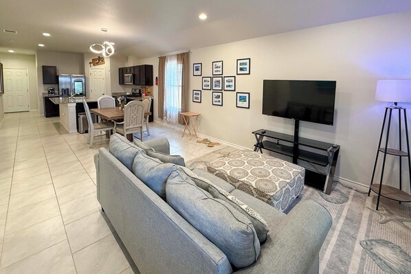 Corpus Christi Vacation Rental | 4BR | 2BA | 1,550 Sq Ft | 1 Step Required
