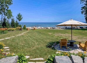 Lawn, Patio &amp; Seating