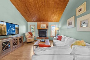 Mid-Level Living Room