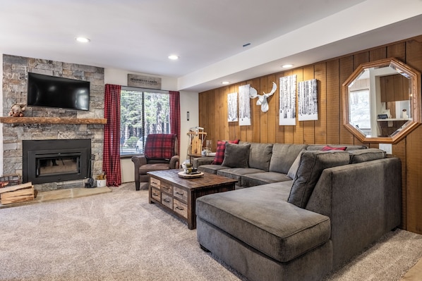 Living Room - Wood Burning Fireplace, Flatscreen TV