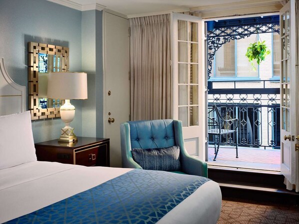 Unit with King bed. Exact unit will be assigned upon arrival. Views, colors, and decor may vary.