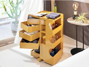 Amenity cart
