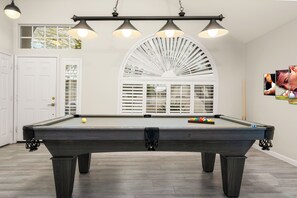 Spielezimmer