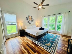 Primary bedroom (1)