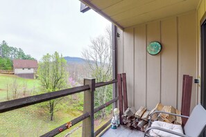 Private Deck
