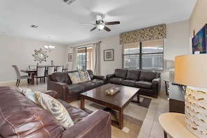 Nice and cozy living room to watch some movies