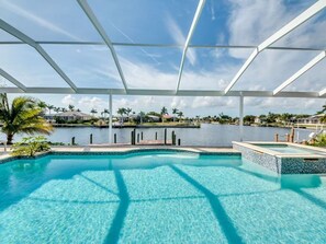 Villa Beach Estate