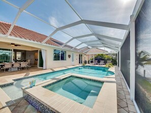 Villa Beach Estate
